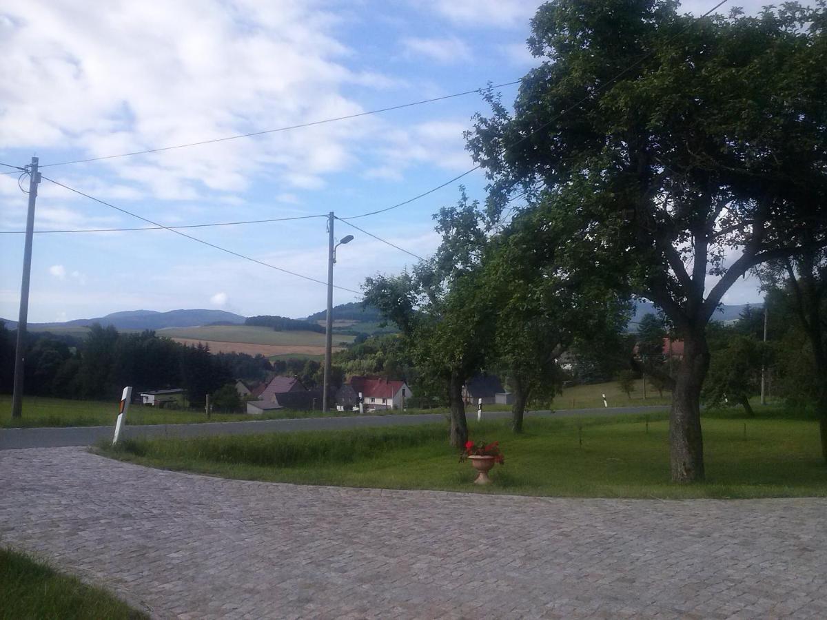 -Am Fuss Zum Zittauer Gebirge- Daire Hainewalde Dış mekan fotoğraf